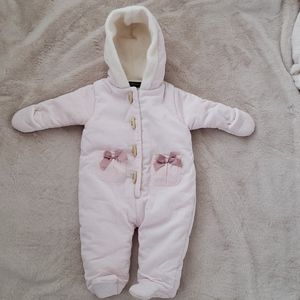 Wendy Bellissimo pink baby snowsuit size 6 months